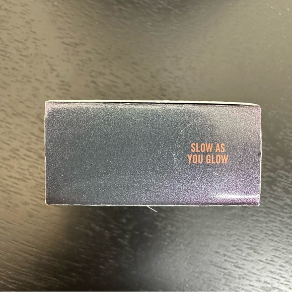 NWOT MAC SLOW AS YOU GLOW Eyeshadow - Picture 2 of 3